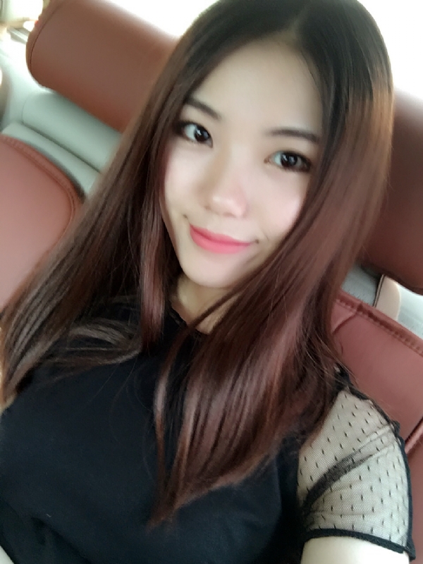 盛开的花朵的第二张照片--江门相亲服务中心