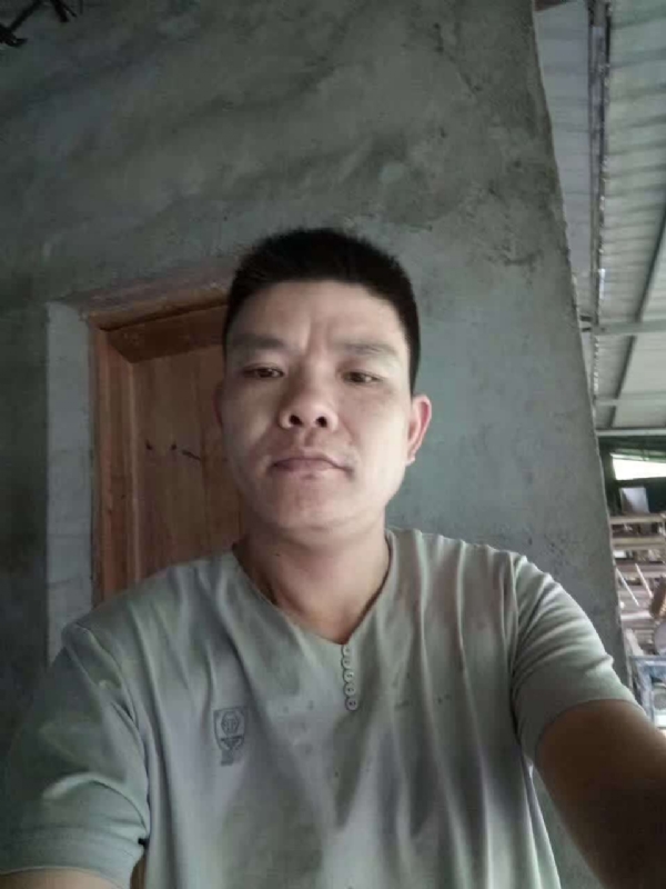 寻找幸福的第一张照片--江门相亲服务中心