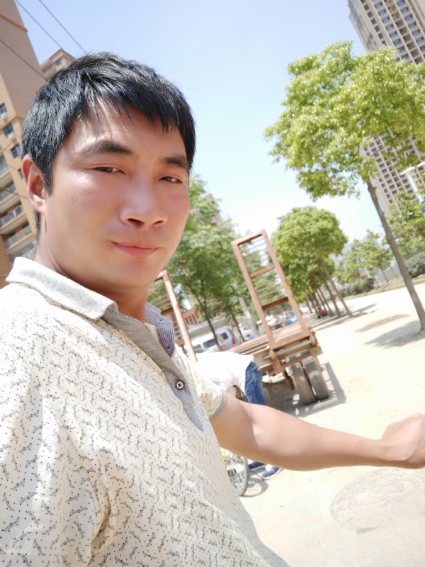 勇哥的第一张照片--江门相亲服务中心