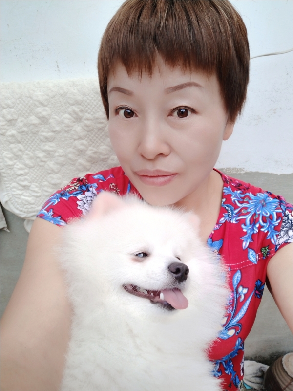 世事无常的第三张照片--江门相亲服务中心