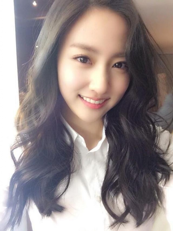 等爱的易微的第一张照片--江门相亲服务中心