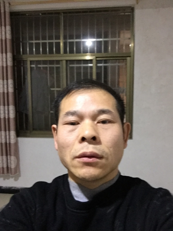 徐徐清风的第一张照片--江门相亲服务中心