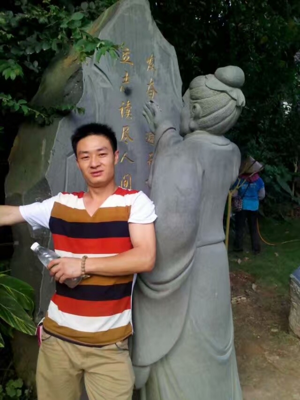 相依相伴的第一张照片--江门相亲服务中心