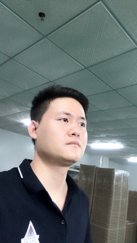 伟的第一张照片--江门相亲服务中心