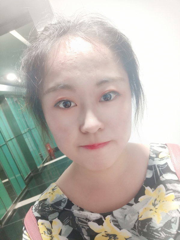小花伞的第一张照片--江门相亲服务中心