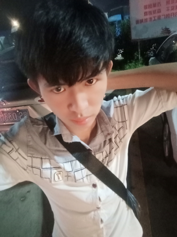 杨哥的第一张照片--江门相亲服务中心