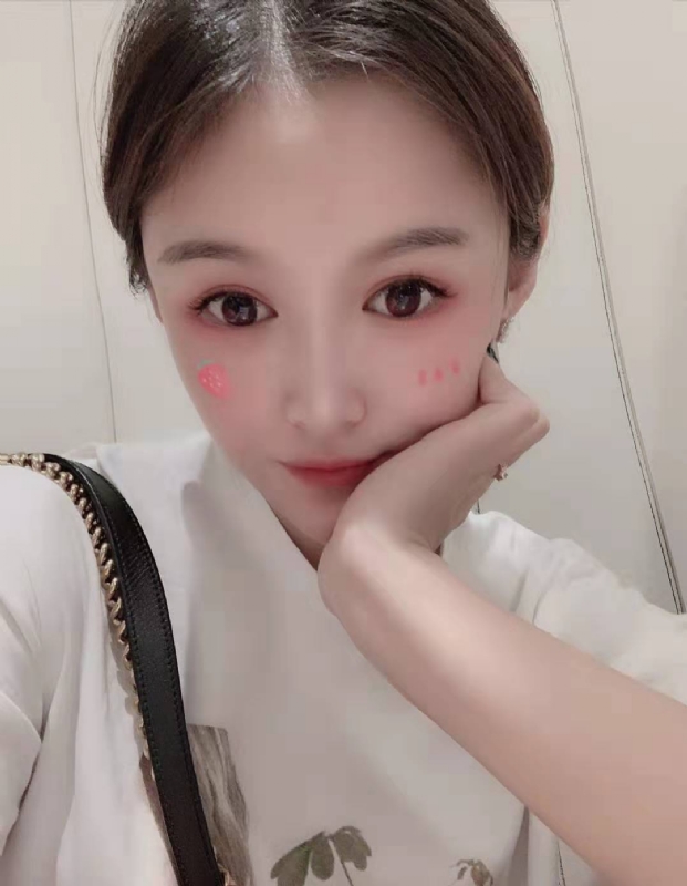fei菲儿的第一张照片--江门相亲服务中心