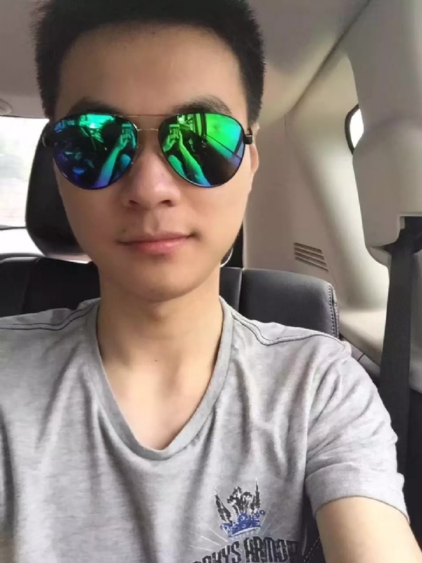 鱼头zzz的第六张照片--江门相亲服务中心