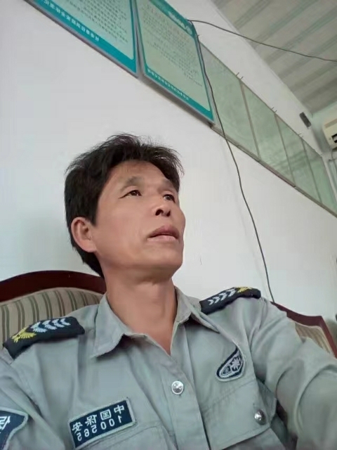 卧窗听雨的第一张照片--江门相亲服务中心