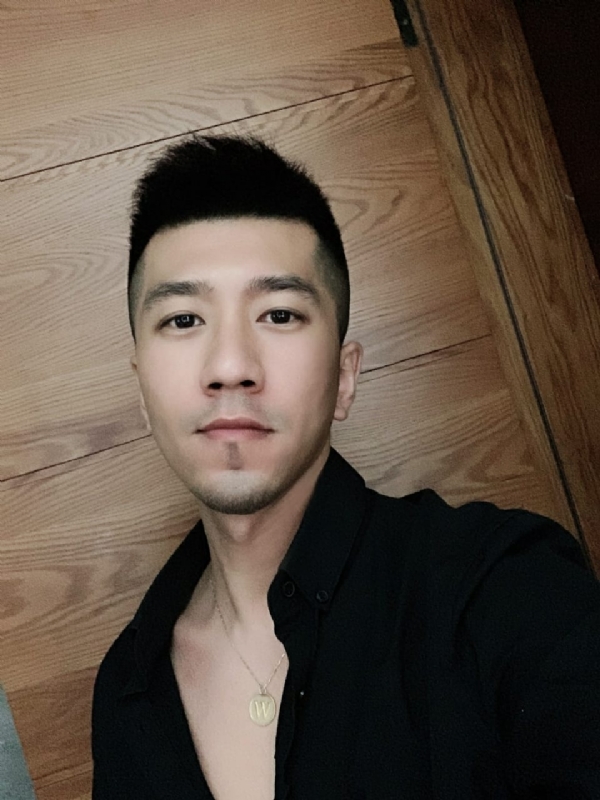佳佳的第一张照片--江门相亲服务中心
