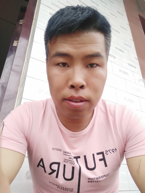 守护爱情的第一张照片--江门相亲服务中心
