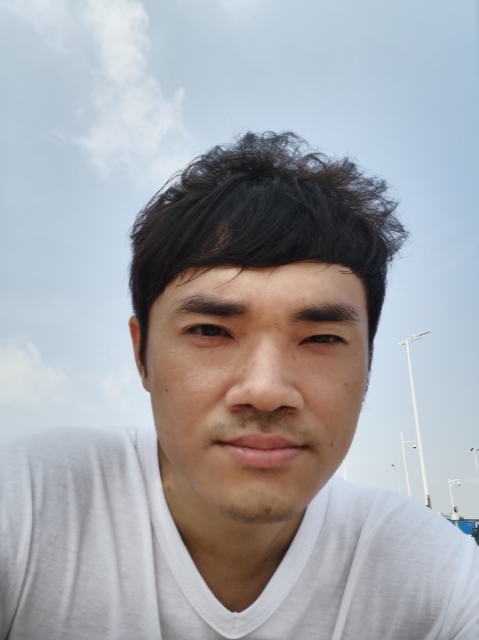 老实人的第一张照片--江门相亲服务中心