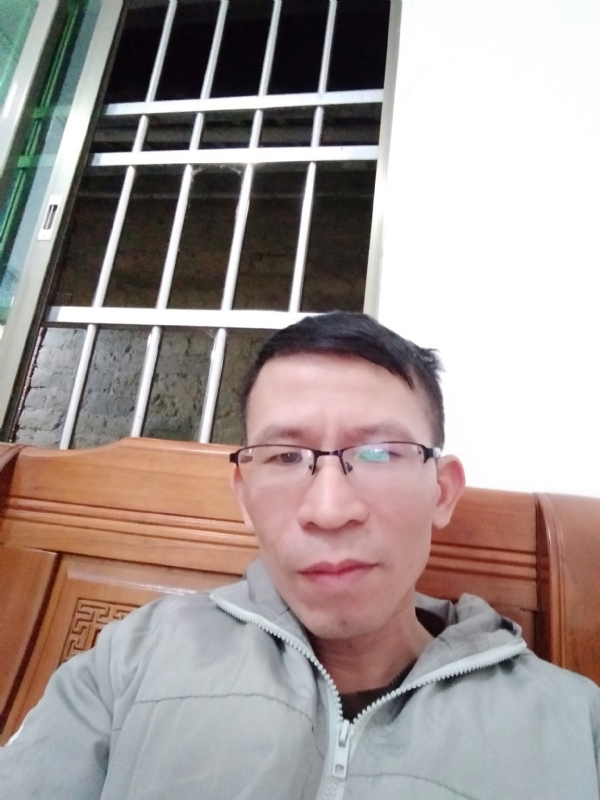 奋斗的第一张照片--江门相亲服务中心