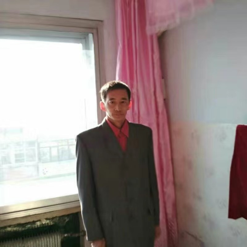 阳光明媚的第一张照片--江门相亲服务中心