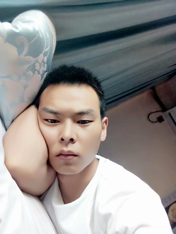 琪子心的第一张照片--江门相亲服务中心
