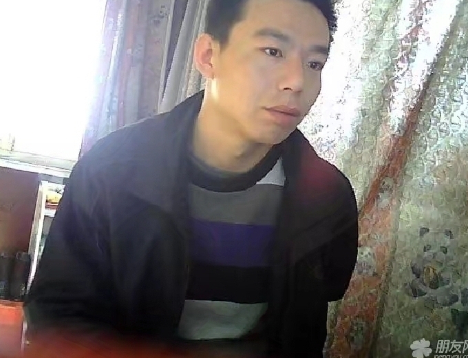 向钱奔跑的第一张照片--江门相亲服务中心