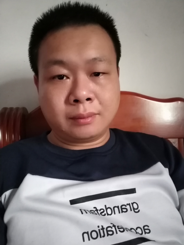 飞的第一张照片--江门相亲服务中心