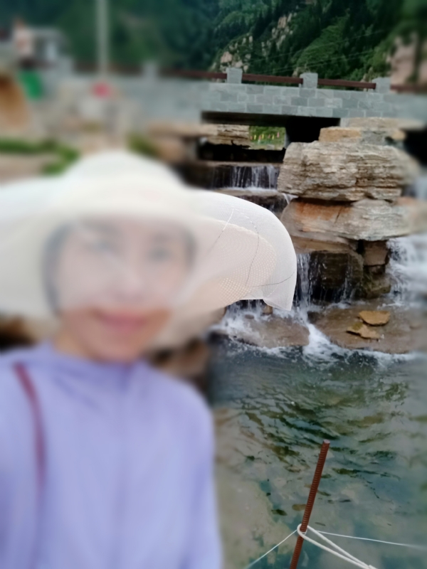 沥秋的第一张照片--江门相亲服务中心