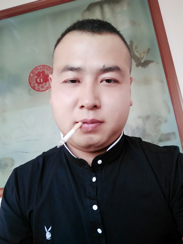 贰爺的第一张照片--江门相亲服务中心