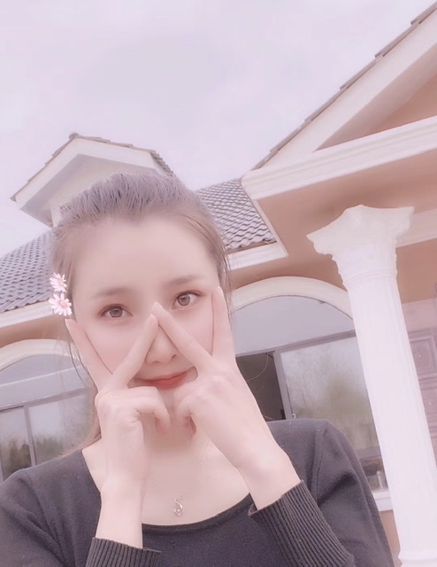 小媛的第一张照片--江门相亲服务中心