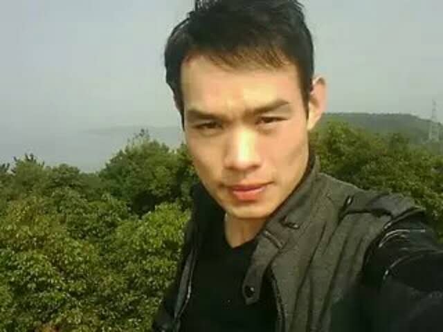 明镜的第一张照片--江门相亲服务中心