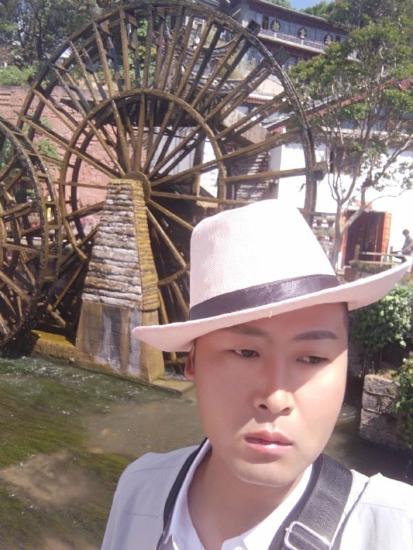 曲靖相亲的第一张照片--江门相亲服务中心