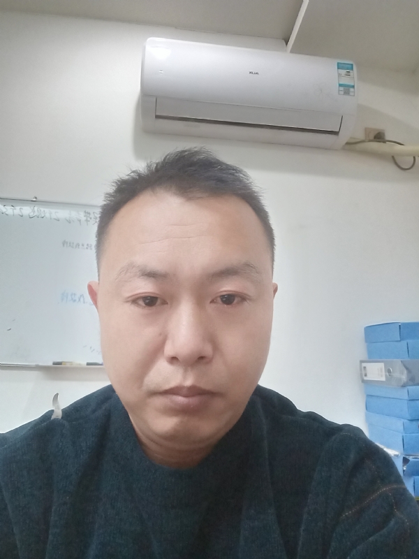 寻找另一半的第一张照片--江门相亲服务中心