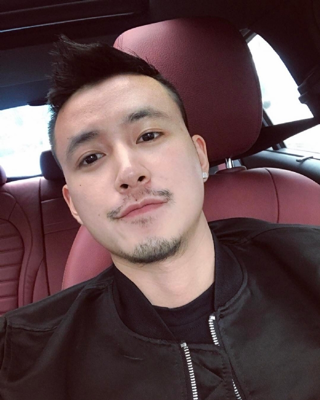 隆刘的第一张照片--江门相亲服务中心