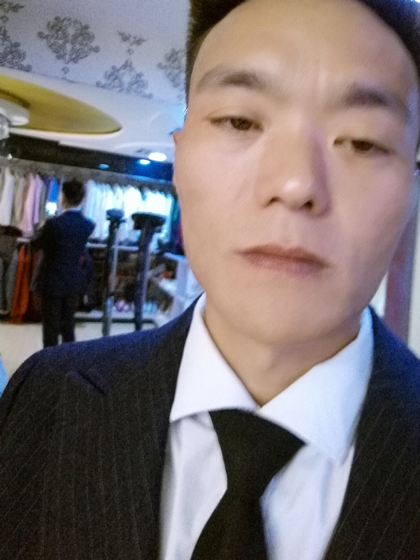 醉酒的蝴蝶的第二张照片--江门相亲服务中心
