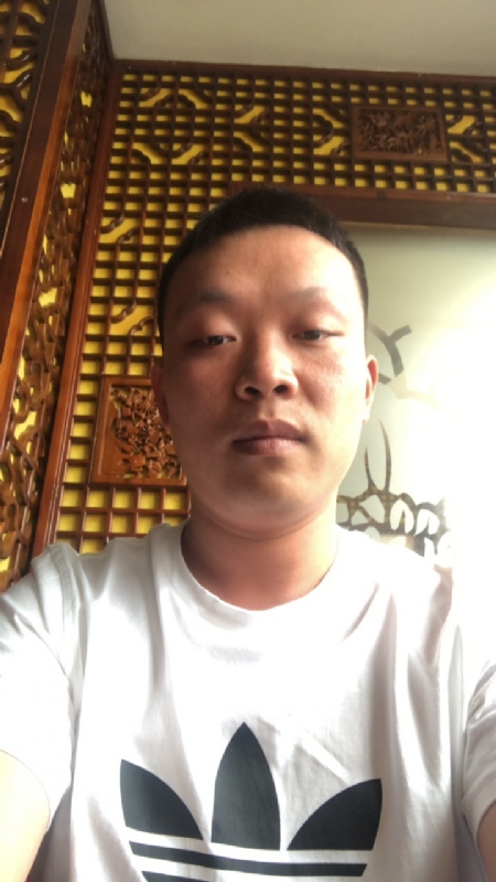 唐子龙的第二张照片--江门相亲服务中心