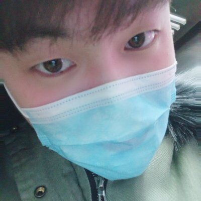 大学生的第一张照片--江门相亲服务中心
