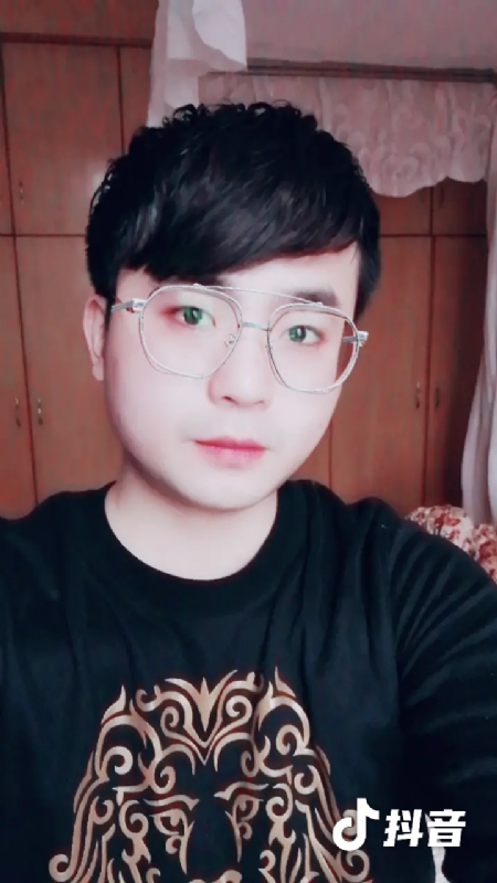 哎呦哥哥的第二张照片--江门相亲服务中心