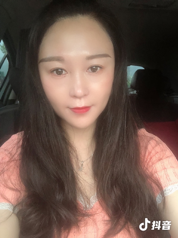 云云的第一张照片--江门相亲服务中心