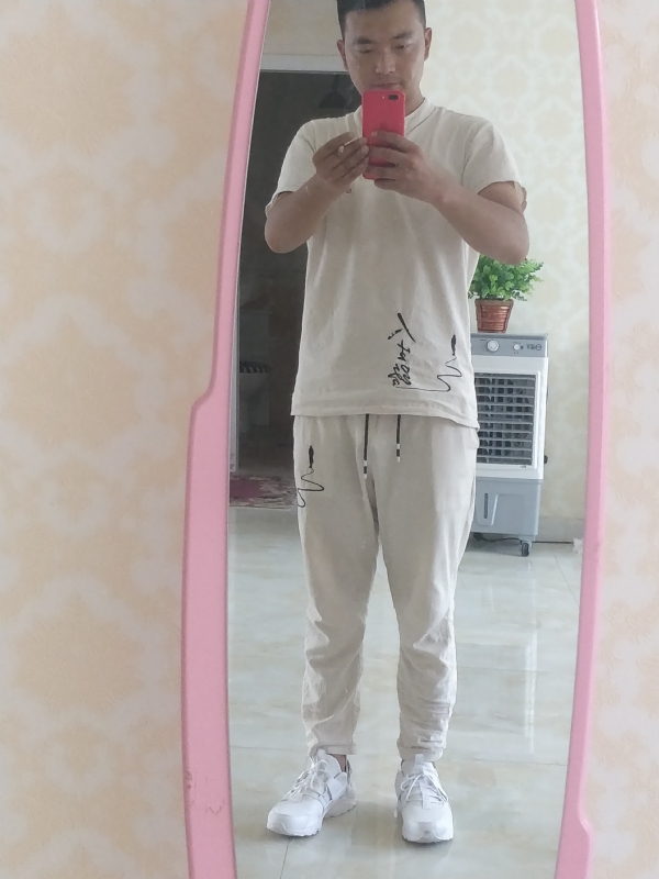 一天一根烟的第一张照片--江门相亲服务中心