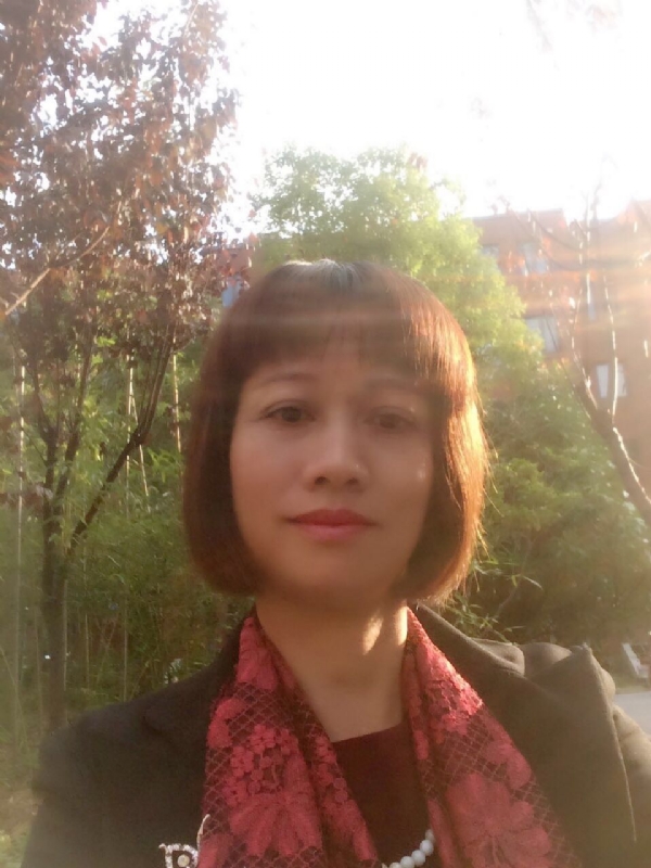 张馨方的第一张照片--江门相亲服务中心