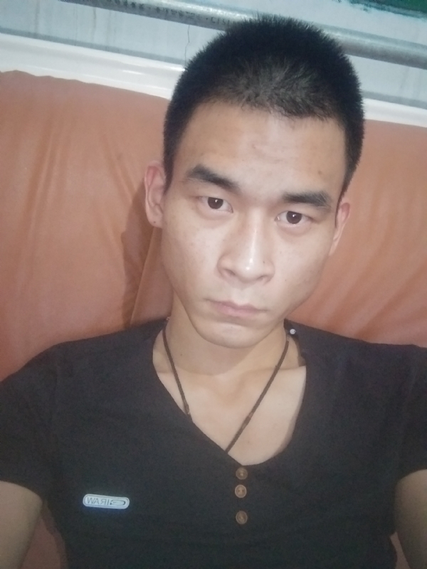 单身狗一枚的第二张照片--江门相亲服务中心