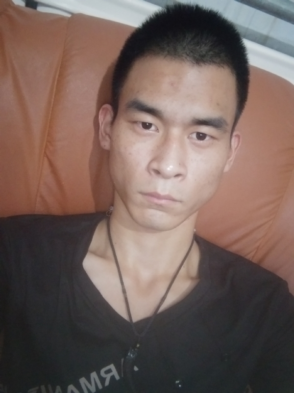 单身狗一枚的第三张照片--江门相亲服务中心