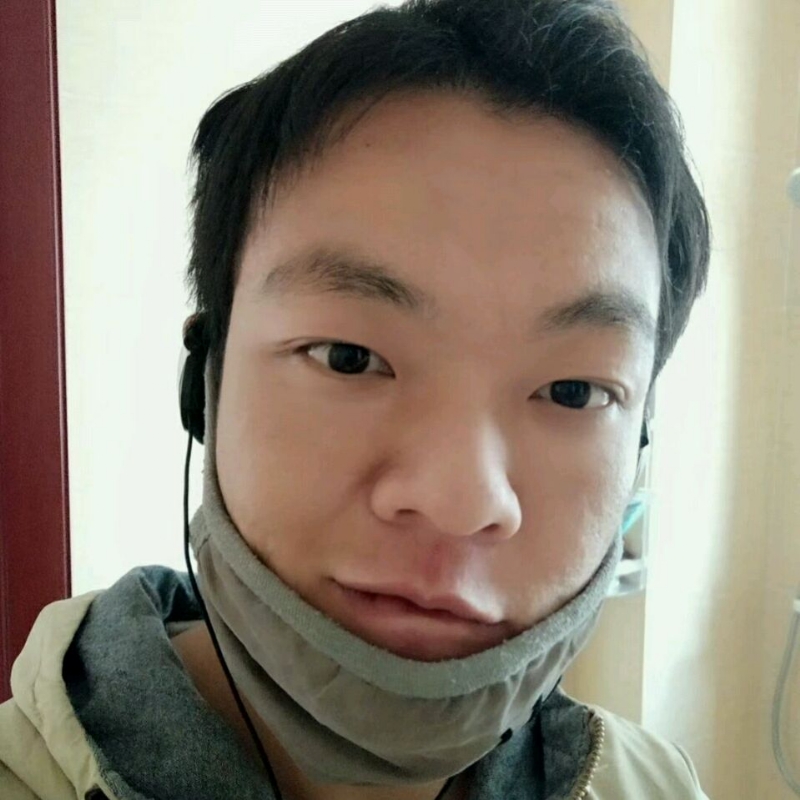 泡沫哭泣的第一张照片--江门相亲服务中心