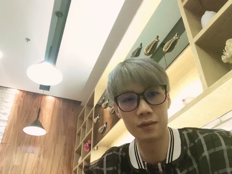 黄峰的第一张照片--江门相亲服务中心