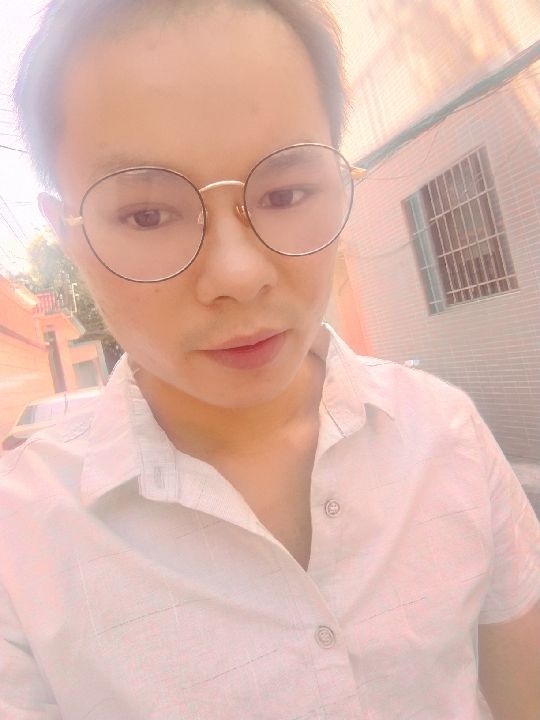 楠呐的第四张照片--江门相亲服务中心