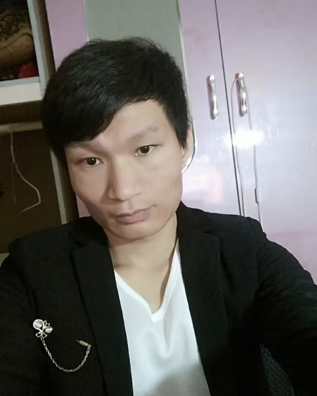 季绍伟的第二张照片--江门相亲服务中心