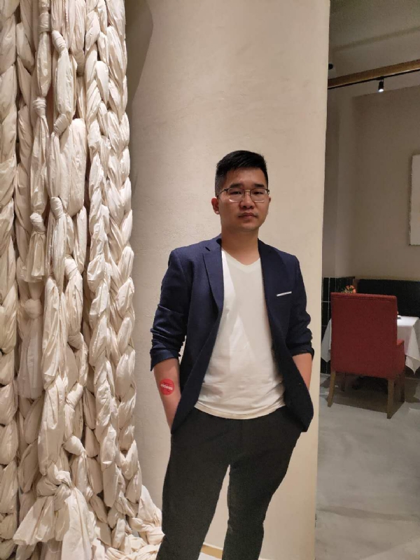 在路上的第二张照片--江门相亲服务中心