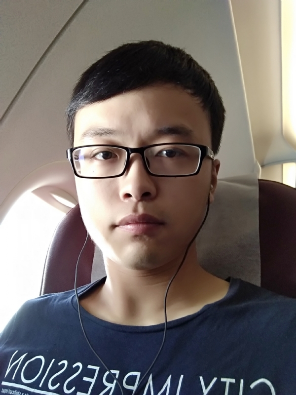 在水一方的第二张照片--江门相亲服务中心