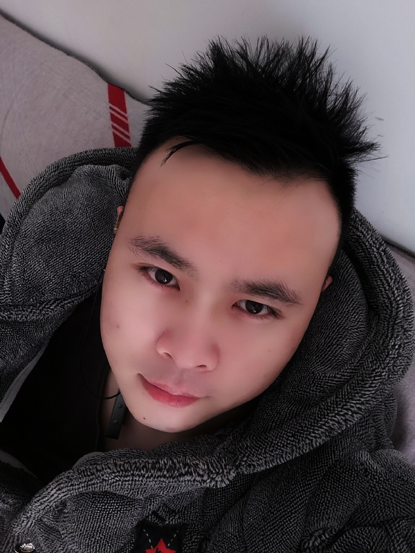 明明的第一张照片--江门相亲服务中心