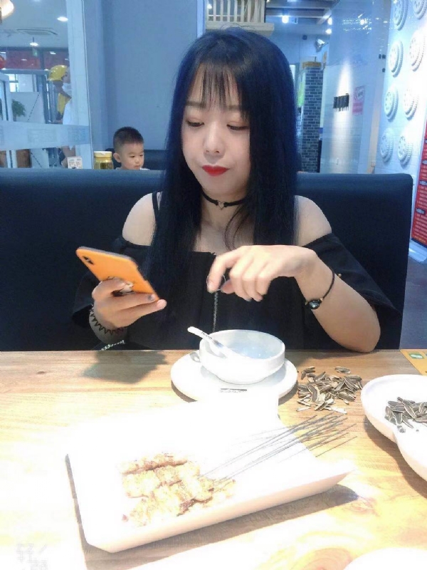 程程的第一张照片--江门相亲服务中心