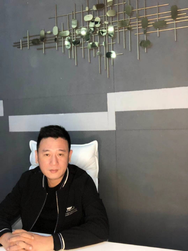 SAM的第一张照片--江门相亲服务中心