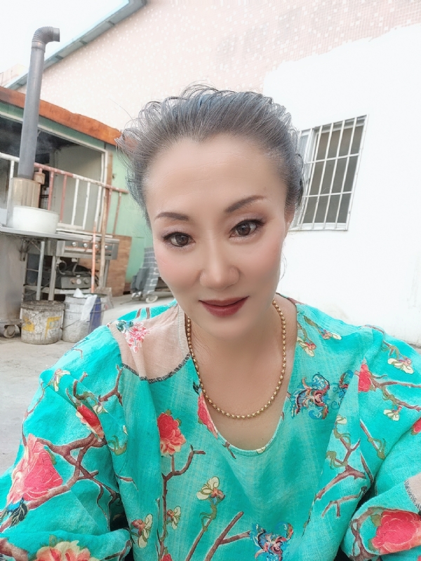 燕子的第三张照片--江门相亲服务中心
