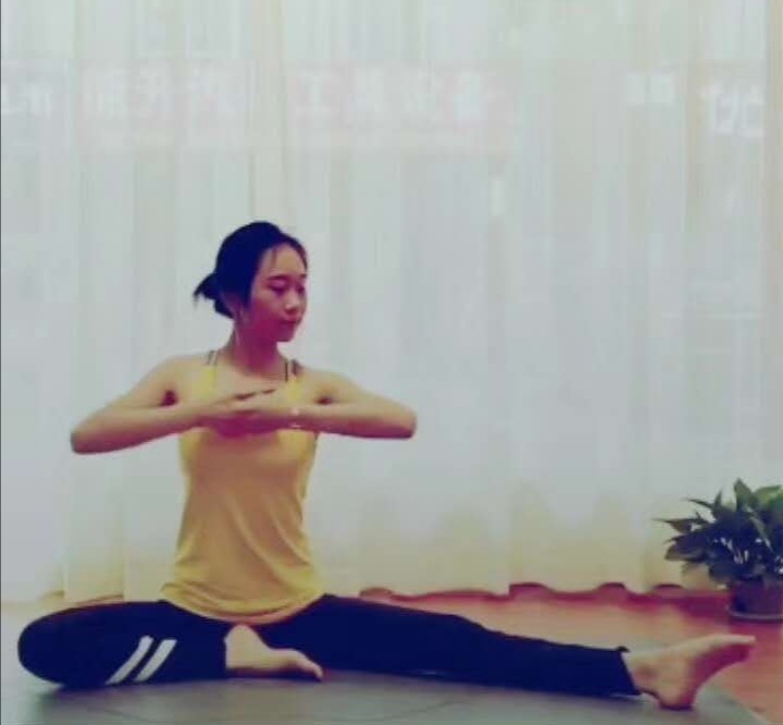 静静子的第一张照片--江门相亲服务中心