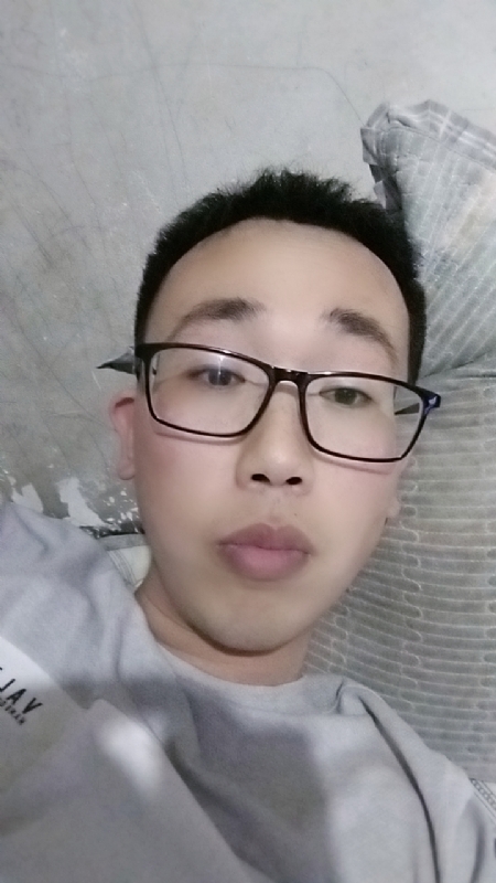 喜欢比我大的女人的第一张照片--江门相亲服务中心