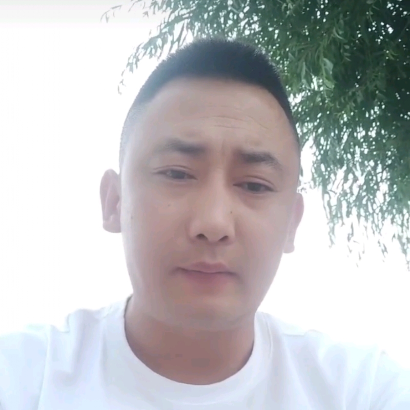 潇洒的第一张照片--江门相亲服务中心